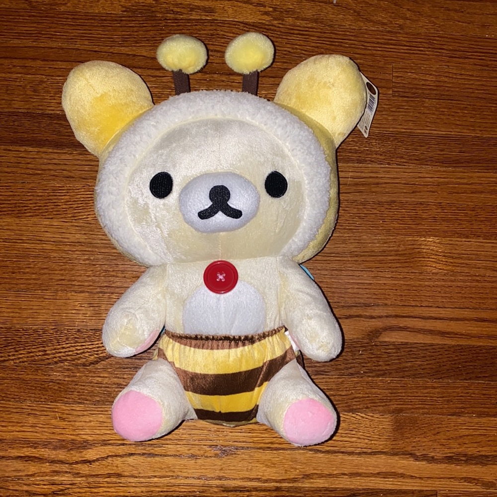 NWT Rilakkuma Korilakkuma Bee Plushie